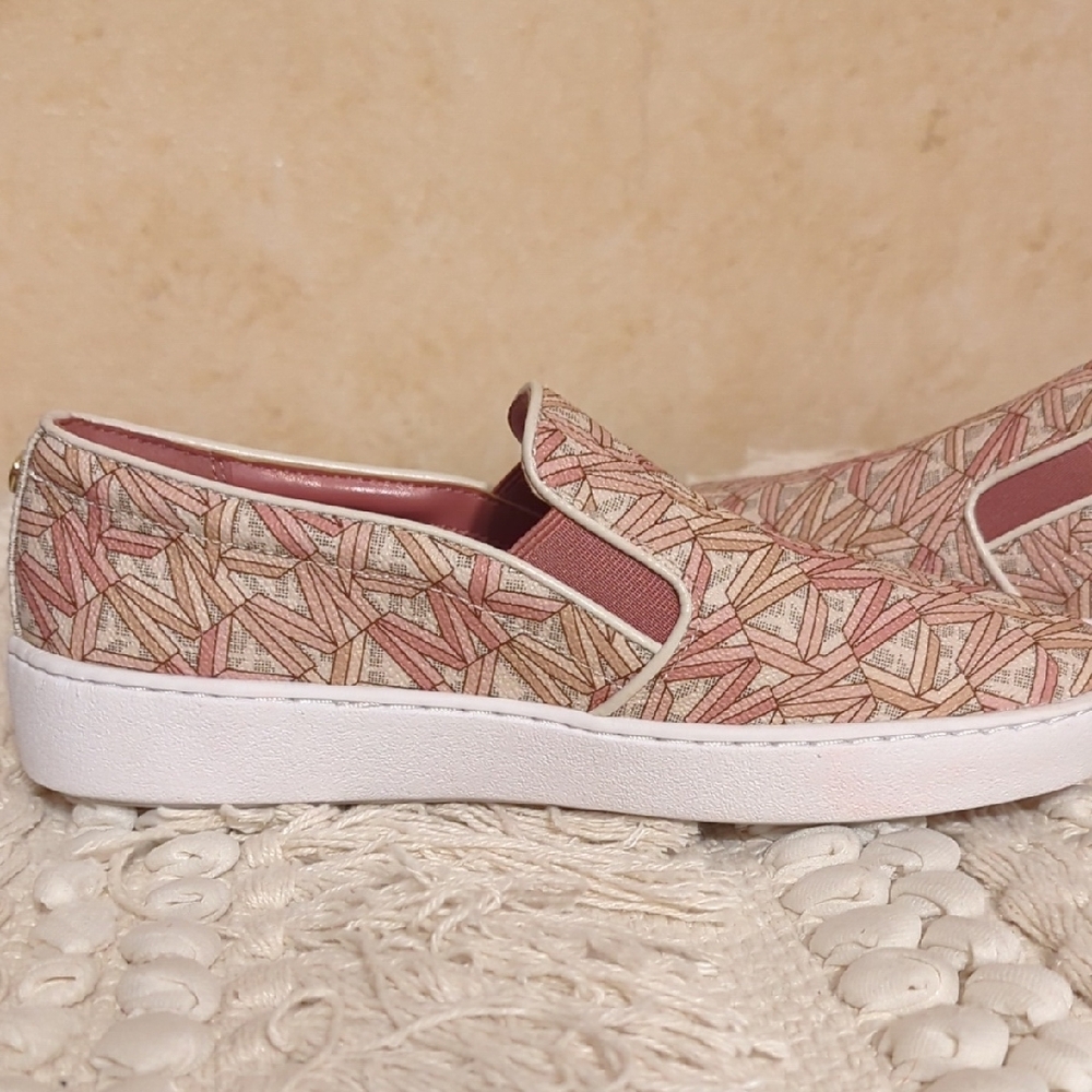 Michael Kors NWOB Patterned Slip-Ons 6